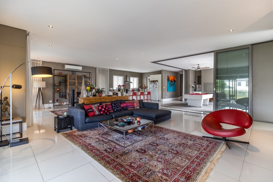 4 Bedroom Property for Sale in Pearl Valley at Val de Vie Western Cape